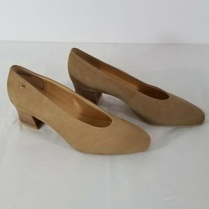 ETIENNE AIGNER Tan Suede Pumps Size 8N